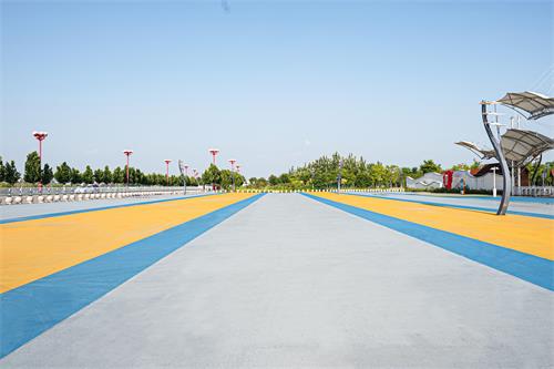 公园路面改色